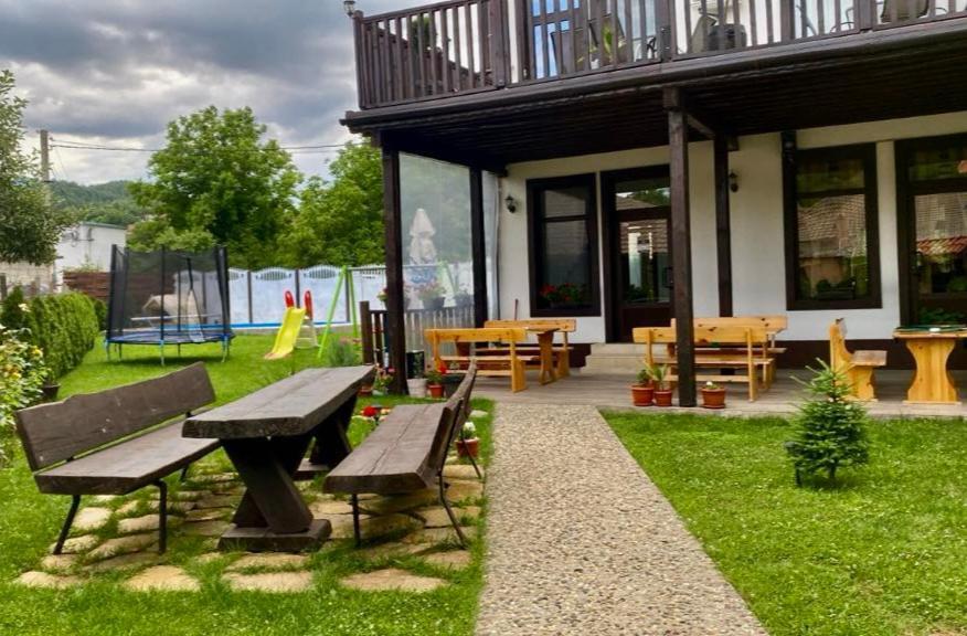 Бялата Къща Hotell Kirkovo  Eksteriør bilde